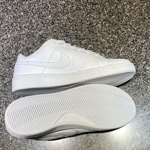 Women’s Nike Court Royale - White - Size 7.5 - Never Been Worn